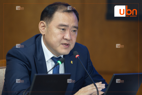 Л.Гантөмөр: Н.Учрал аа, ахын дүү хэвлэлийн эрх чөлөөг сэтгүүлч нарт нь үлдээ