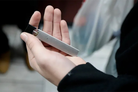 Дэлхий улс орнууд цахилгаан тамхийг хориглох бус зохицуулан удирдах бодлогыг түлхүү хэрэгжүүлж байна
