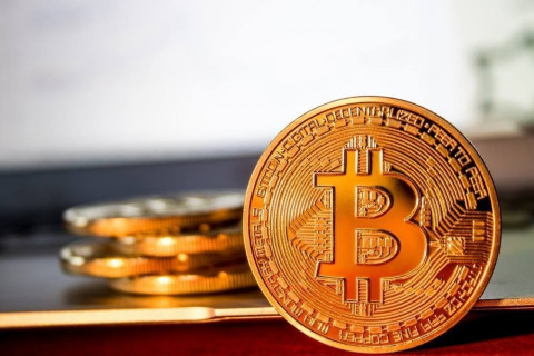 Биткойны ханш 20 гаруй хувиар буурчээ