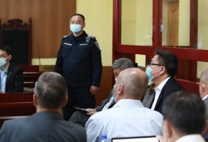 ПРОКУРОР: С.Баяраас 5 тэрбум гаруй төгрөг, С.Баярцогтоос 4 тэрбум төгрөгийн эд хөрөнгө хураана